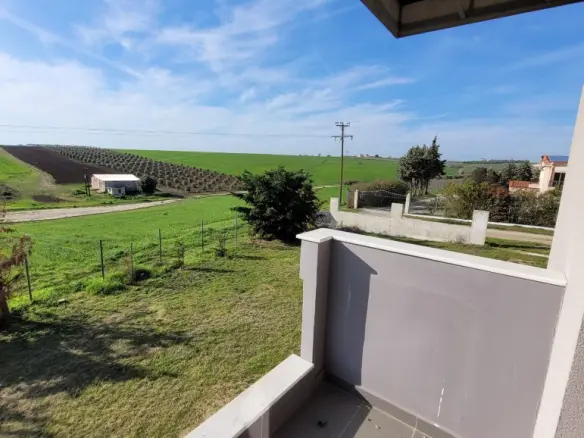 6-bedroom Villa In Epanomi, Greece (240 M²)