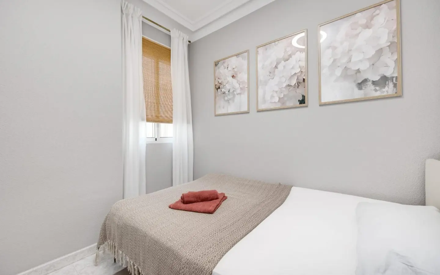 2-bedroom Apartment In Torrevieja, Spain (72 M²)