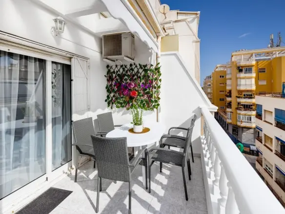 2-bedroom Apartment In Torrevieja, Spain (72 M²)