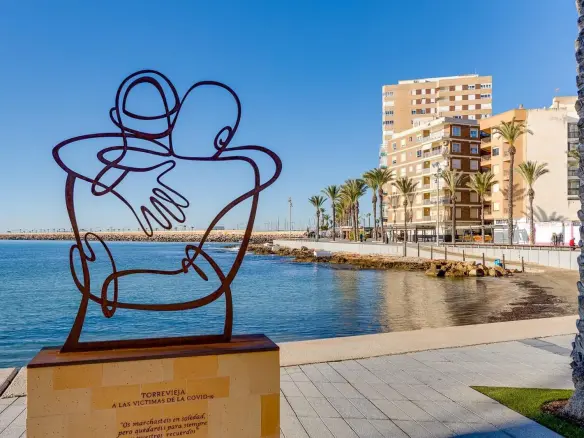 2-bedroom Apartment In Torrevieja, Spain (72 M²)