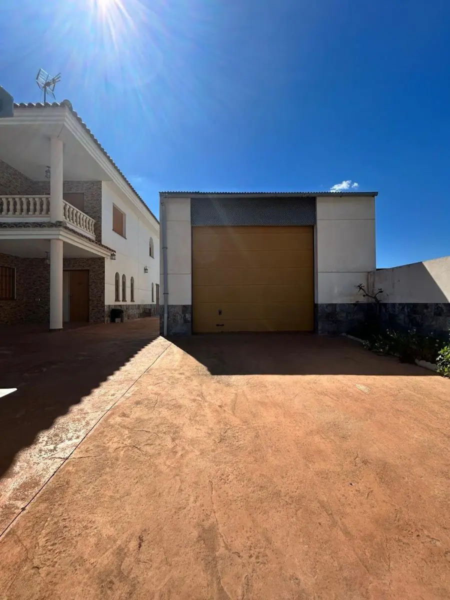 Villa Of 407 M² In Los Alcázares, Spain