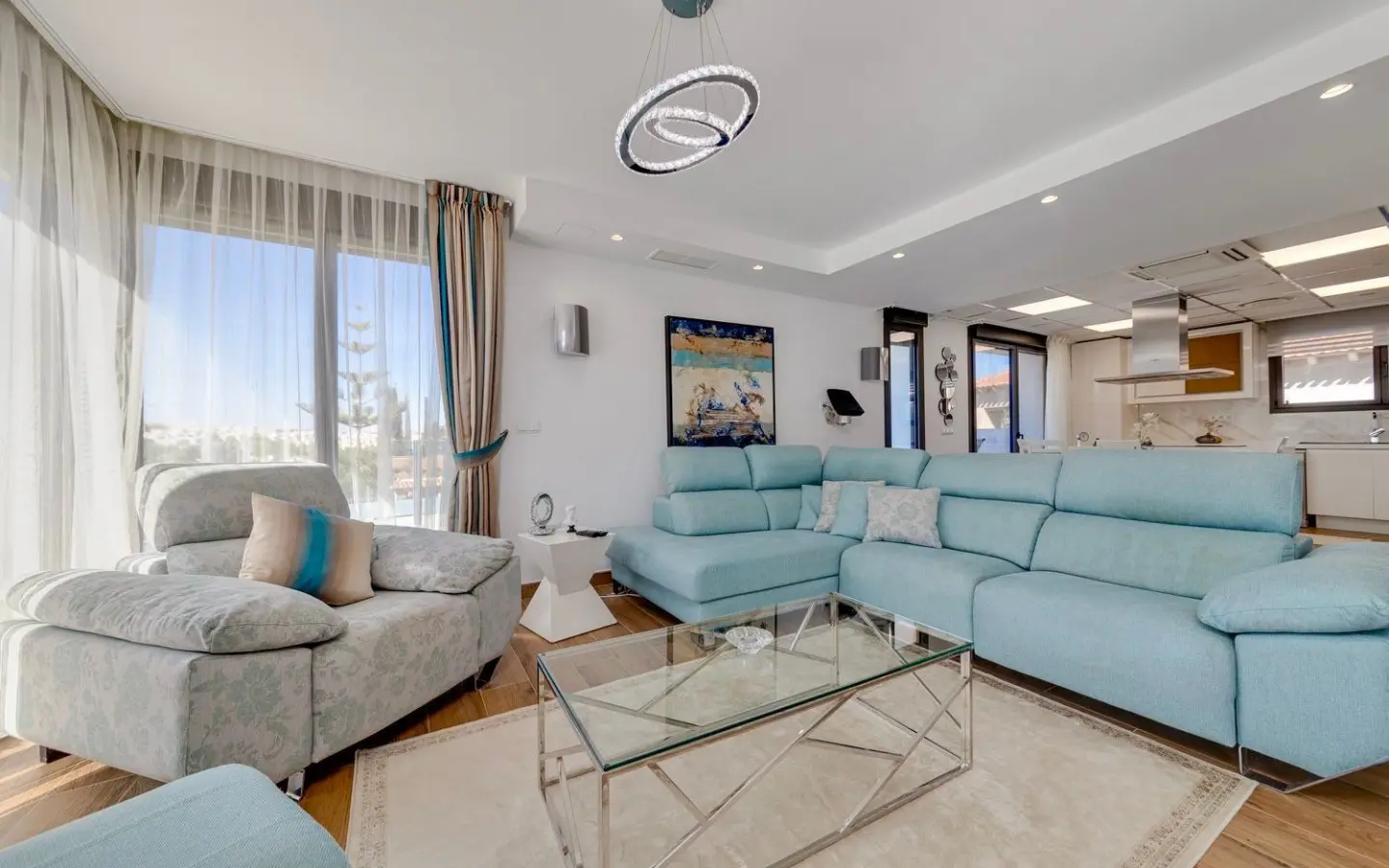 3-bedroom Villa In Torrevieja, Spain (393 M²)