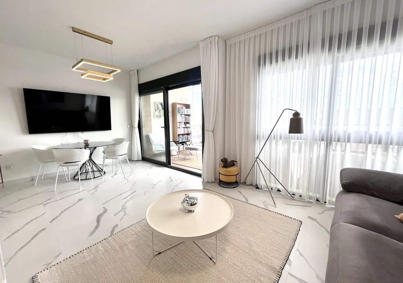 Apartment 101 M² In San Miguel De Salinas, Spain – Mediter Real Estate