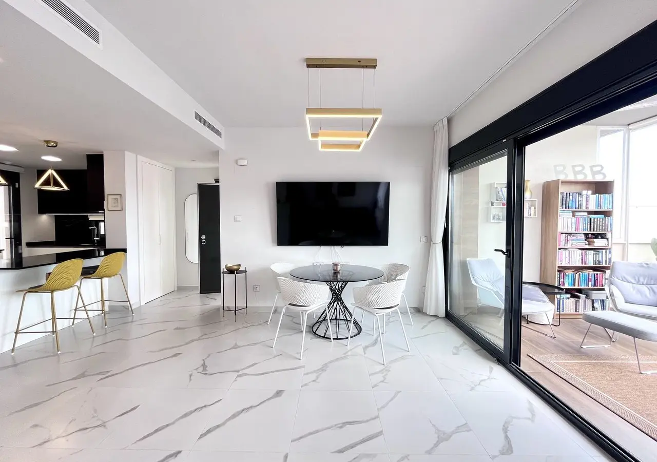 Apartment 101 M² In San Miguel De Salinas, Spain – Mediter Real Estate