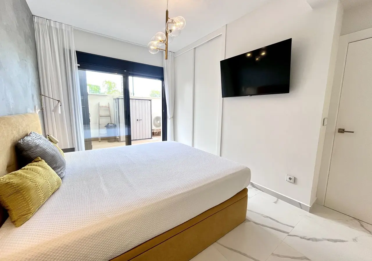 Apartment 101 M² In San Miguel De Salinas, Spain – Mediter Real Estate