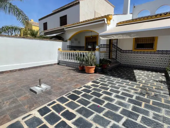 3-bedroom House In Pilar De La Horadada, Spain (76 M²)