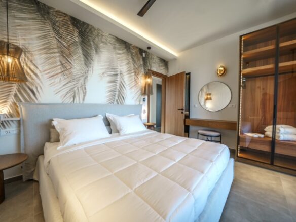 Villa Of 7 Bedrooms With Infinity Pool, Private Spa & Tennis Court In Unrivaled Opulence