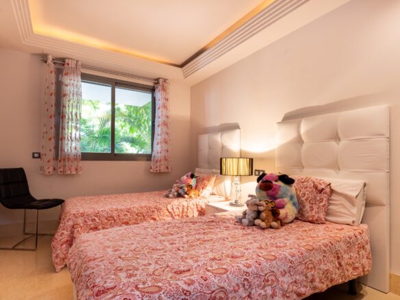 Modern Ground Floor Apartment In Arrayanes Golf, BenahavÍs