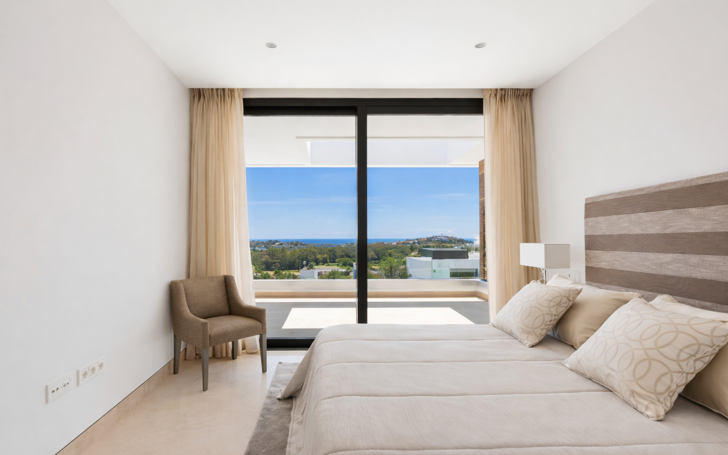 Modern Luxury Villa With Panoramic Golf & Sea Views In La AlquerÍa, BenahavÍs.