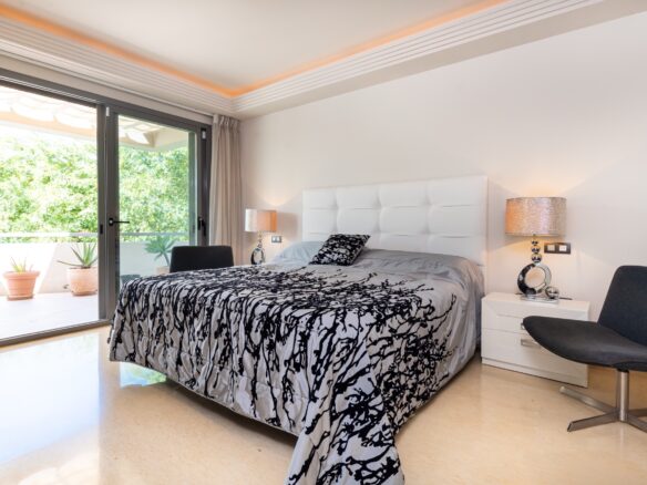 Modern Ground Floor Apartment In Arrayanes Golf, BenahavÍs