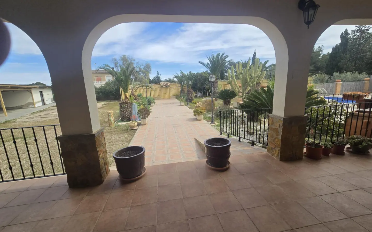5-bedroom Villa In Murcia, Spain (2.500 M² Plot)