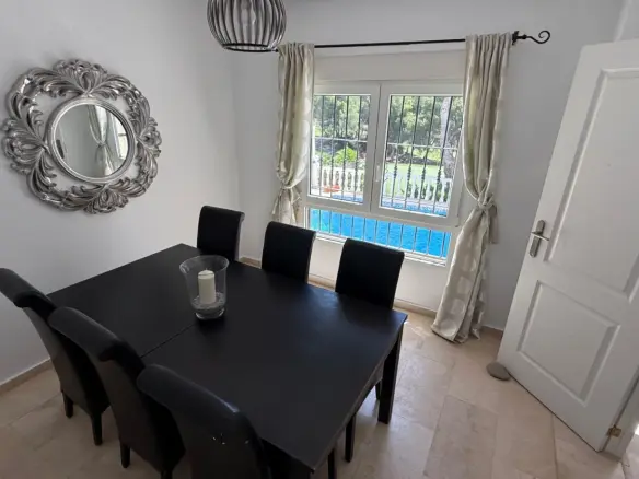4-bedroom Villa In Orihuela, Spain (137 M²)