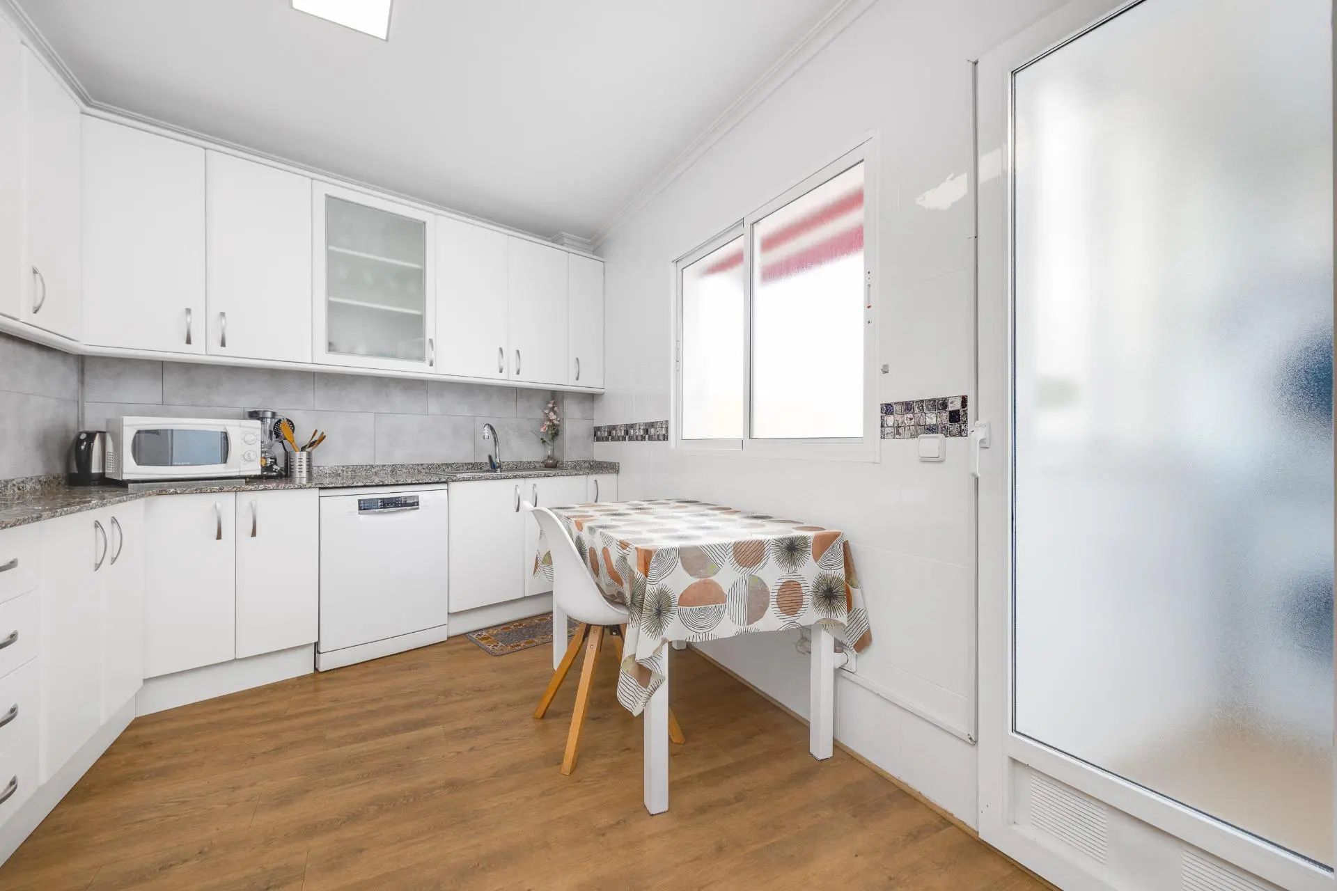 Apartment Of 116 M² In Torrevieja, Spain