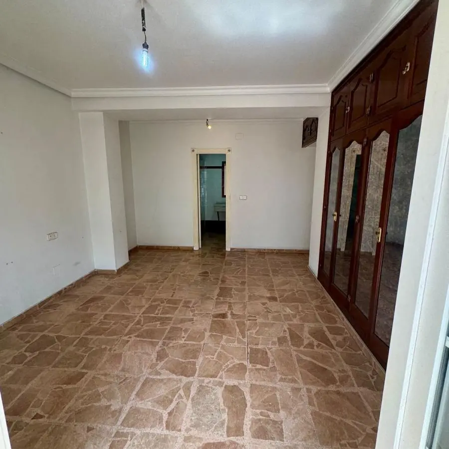 5-bedroom Apartment In Torrevieja, Spain (243 M²)