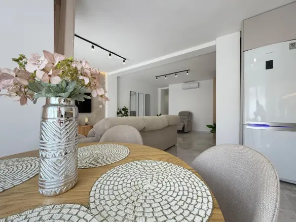 3-bedroom Penthouse In Torrevieja, Spain (92 M²)