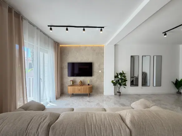 3-bedroom Penthouse In Torrevieja, Spain (92 M²)