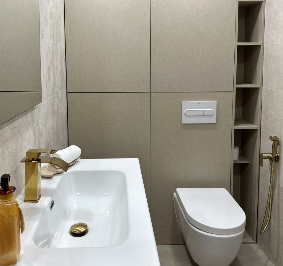 Apartment Of 90 M² In Torrevieja, Spain