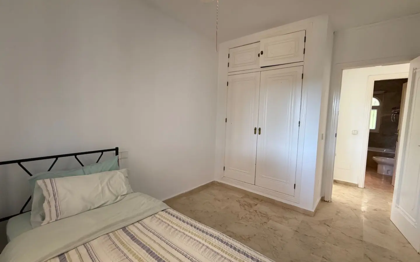 4-bedroom Villa In Orihuela, Spain (137 M²)