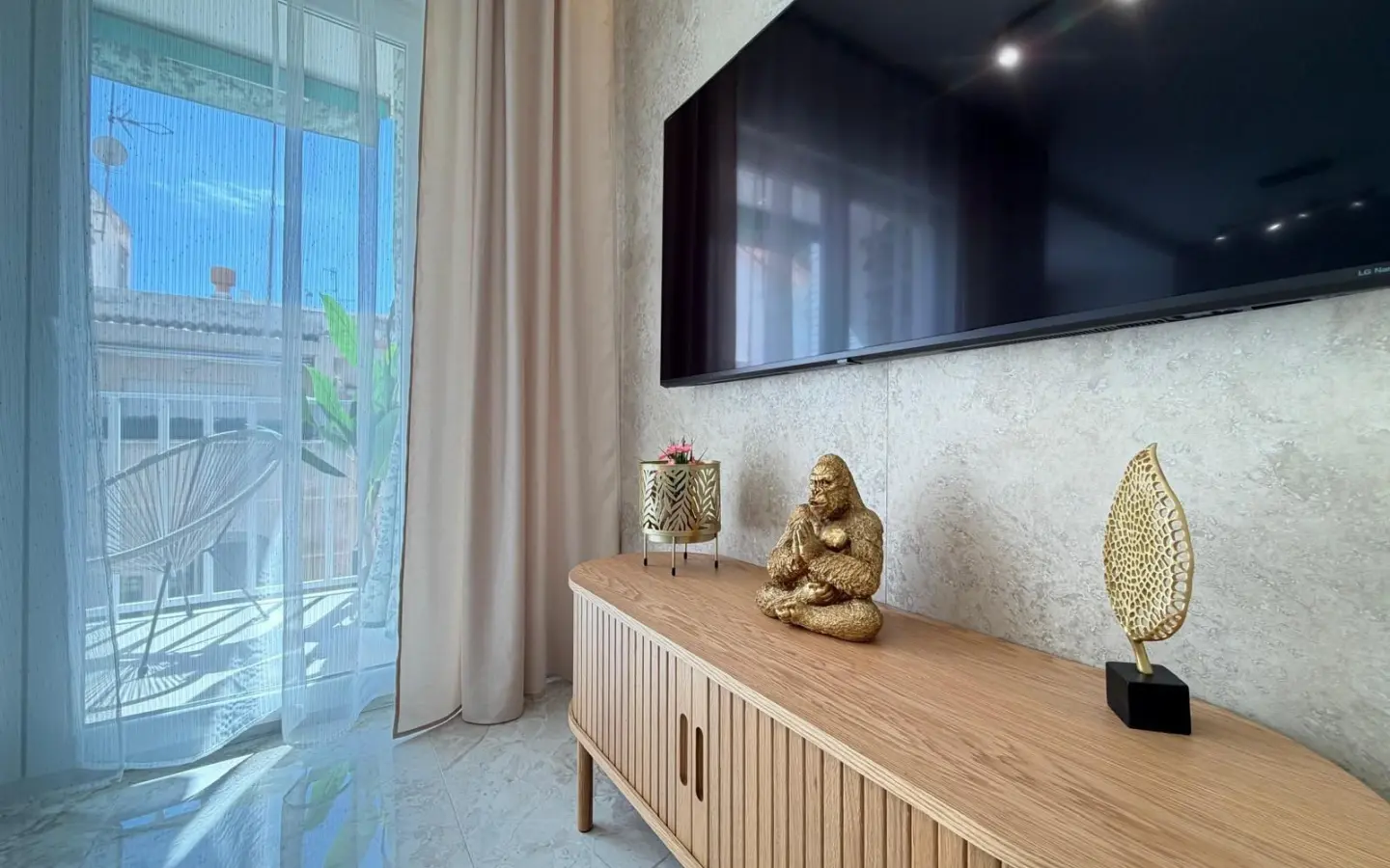 3-bedroom Penthouse In Torrevieja, Spain (92 M²)