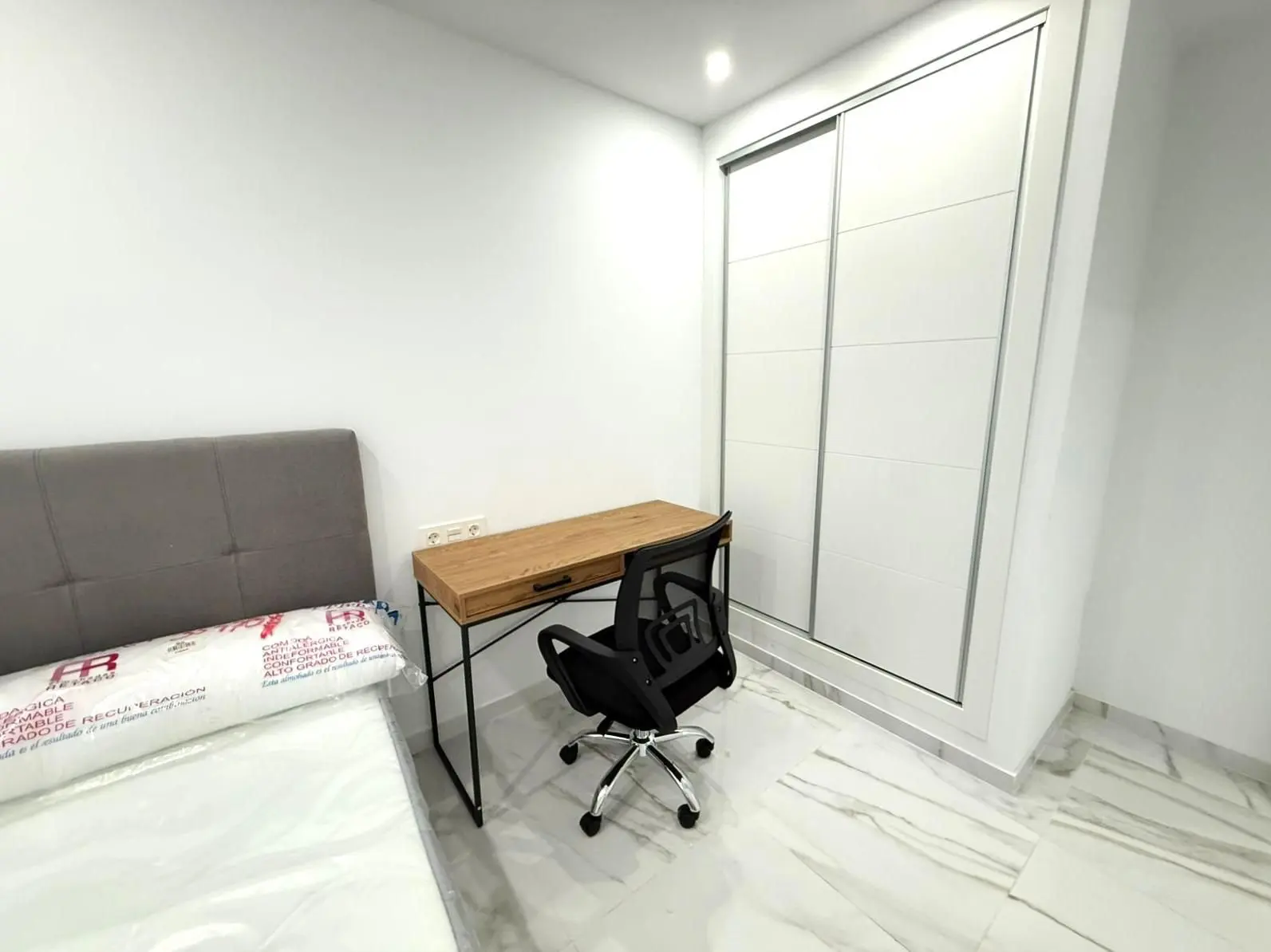 Apartment Of 92 M² In Torrevieja, Spain