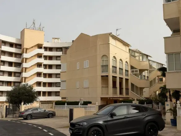2-bedroom Apartment In Orihuela Costa, Spain (57 M²)