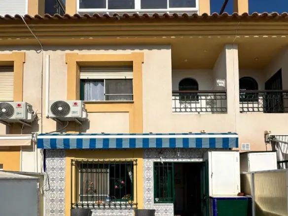 3-bedroom Townhouse In Orihuela Costa, Spain (101 M²)