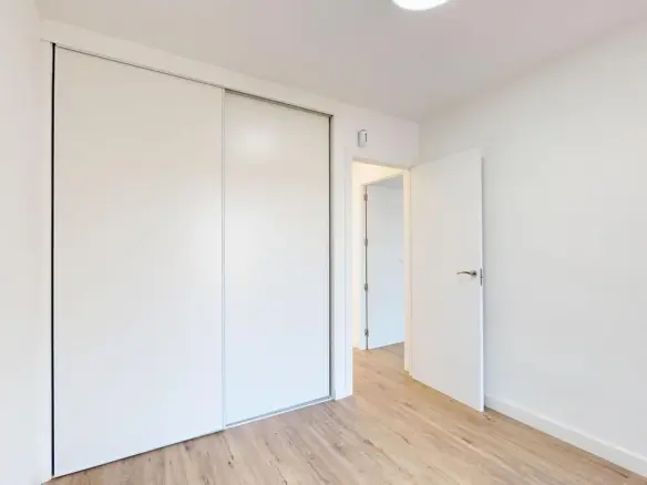 2-bedroom Bungalow In Villamartin, Spain (95 M²)