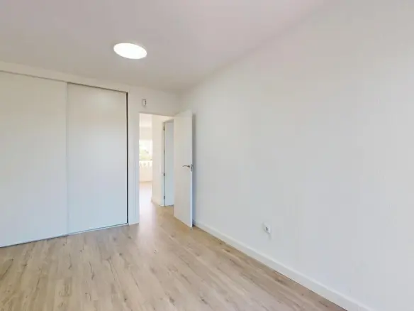 2-bedroom Bungalow In Villamartin, Spain (95 M²)