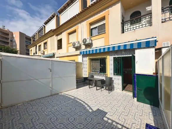 3-bedroom Townhouse In Orihuela Costa, Spain (101 M²)