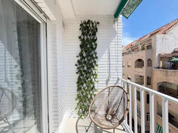 3-bedroom Penthouse In Torrevieja, Spain (92 M²)