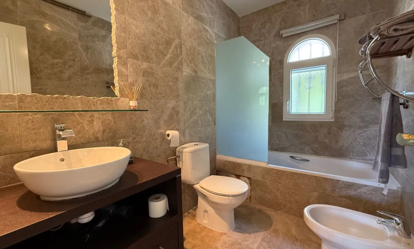 4-bedroom Villa In Orihuela, Spain (137 M²)