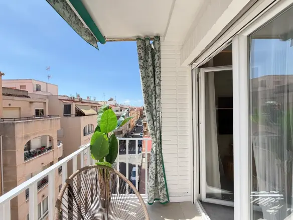 3-bedroom Penthouse In Torrevieja, Spain (92 M²)