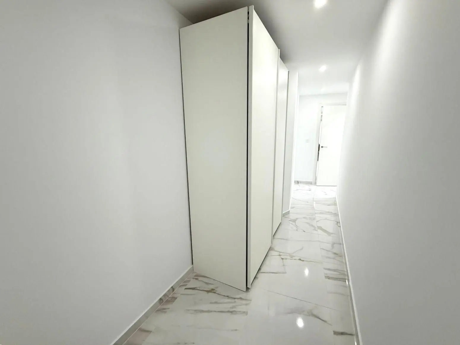 Apartment Of 92 M² In Torrevieja, Spain