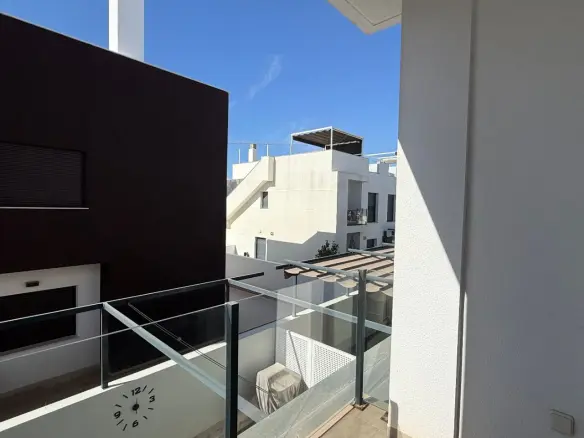 2-bedroom Penthouse In Pilar De La Horadada, Spain (61 M²)