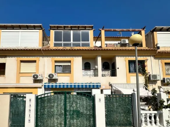 3-bedroom Townhouse In Orihuela Costa, Spain (101 M²)