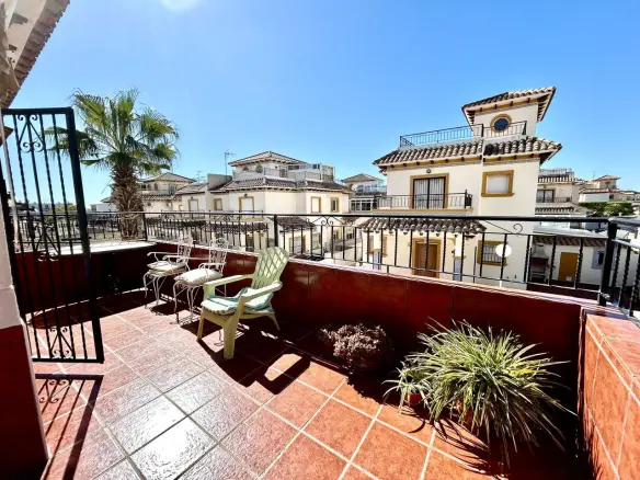 Penthouse Of 90 M² With Sea Views In Orihuela Costa