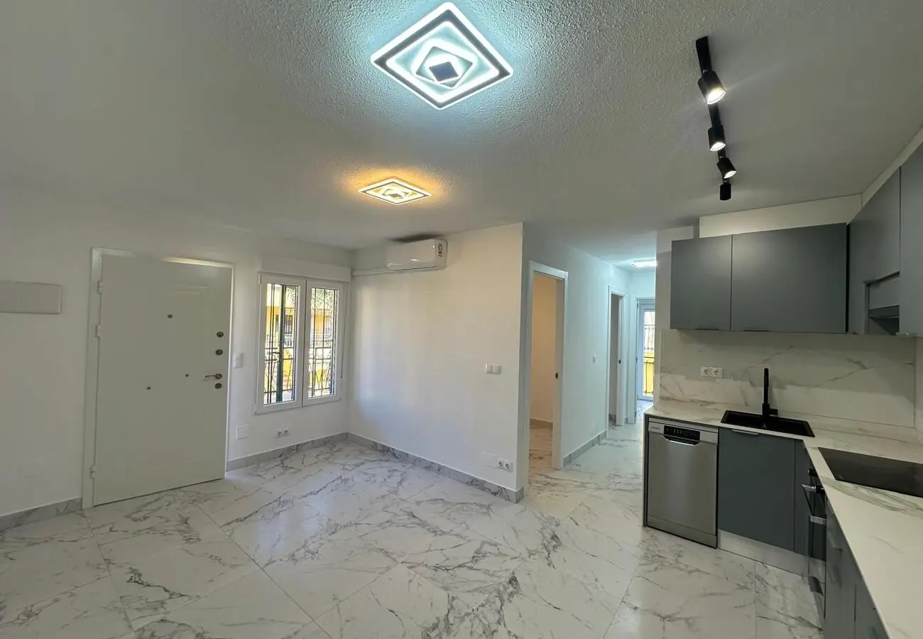 3-bedroom Apartment In Torrevieja, Spain