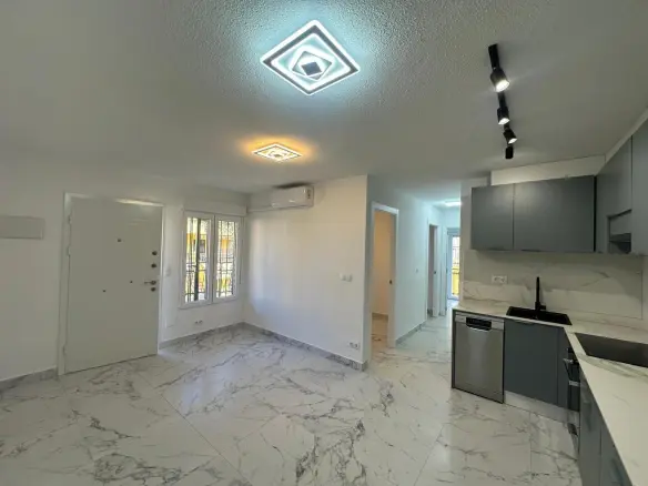 3-bedroom Apartment In Torrevieja, Spain