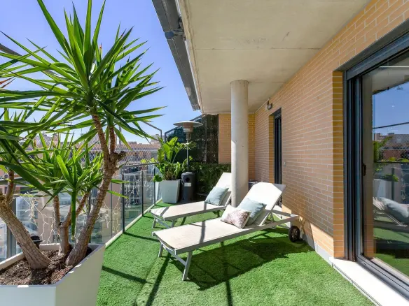 3-bedroom Penthouse In Alicante, Spain (165 M²)