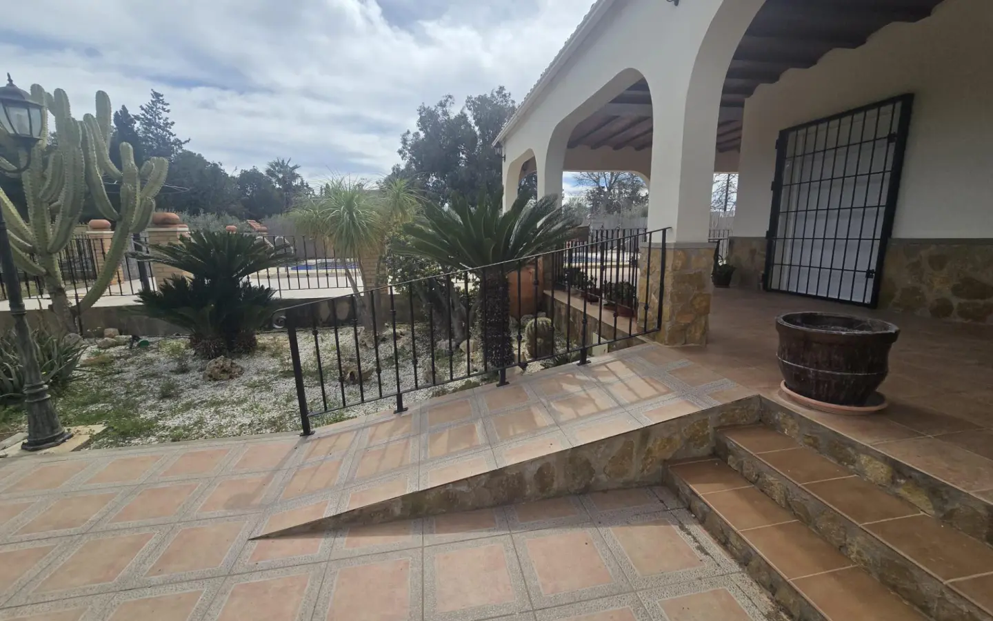 5-bedroom Villa In Murcia, Spain (2.500 M² Plot)