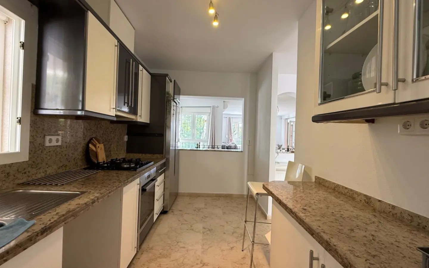 4-bedroom Villa In Orihuela, Spain (137 M²)