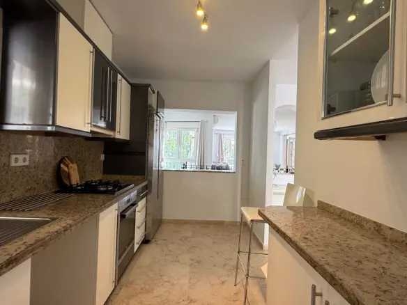 4-bedroom Villa In Orihuela, Spain (137 M²)