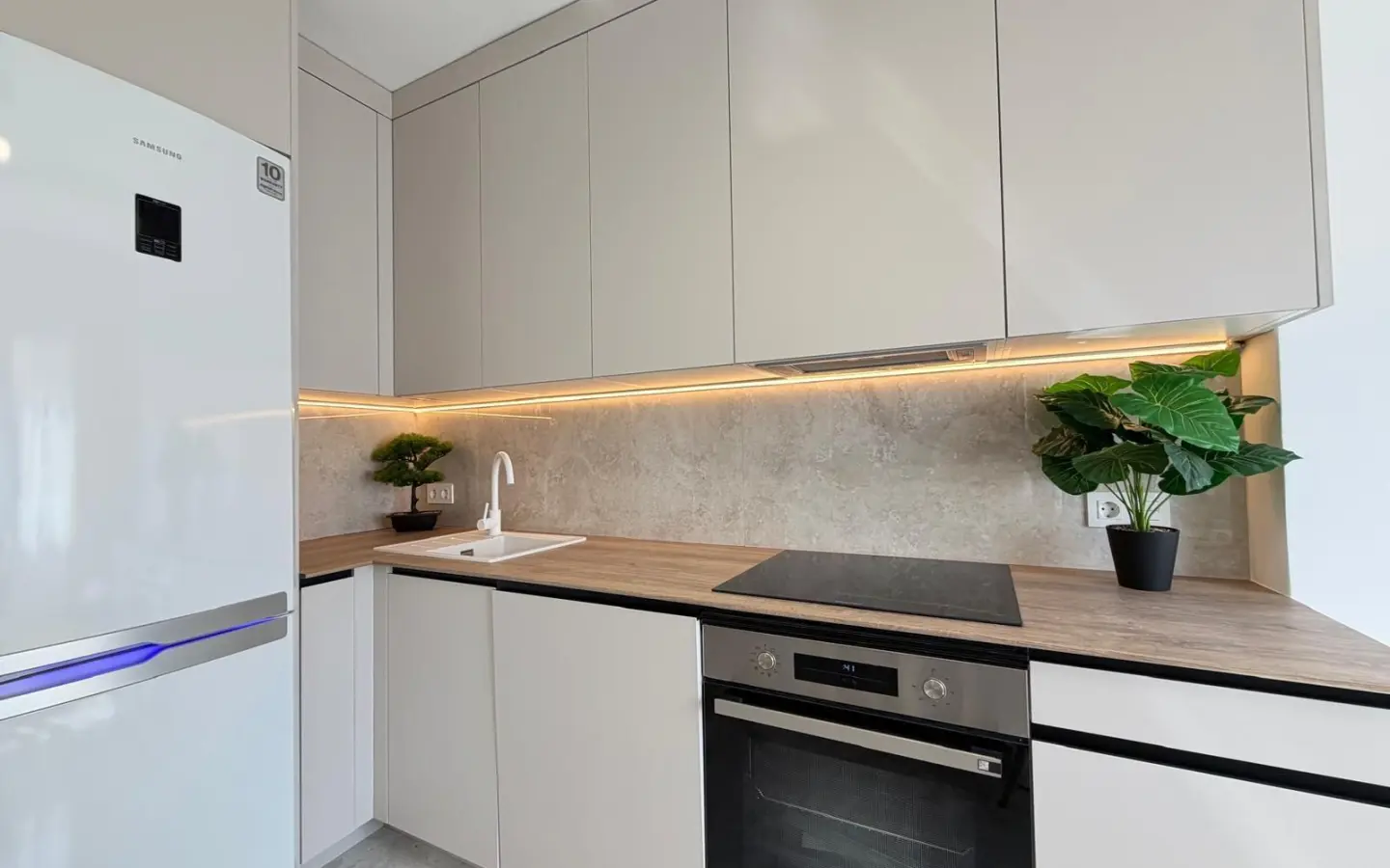 3-bedroom Penthouse In Torrevieja, Spain (92 M²)