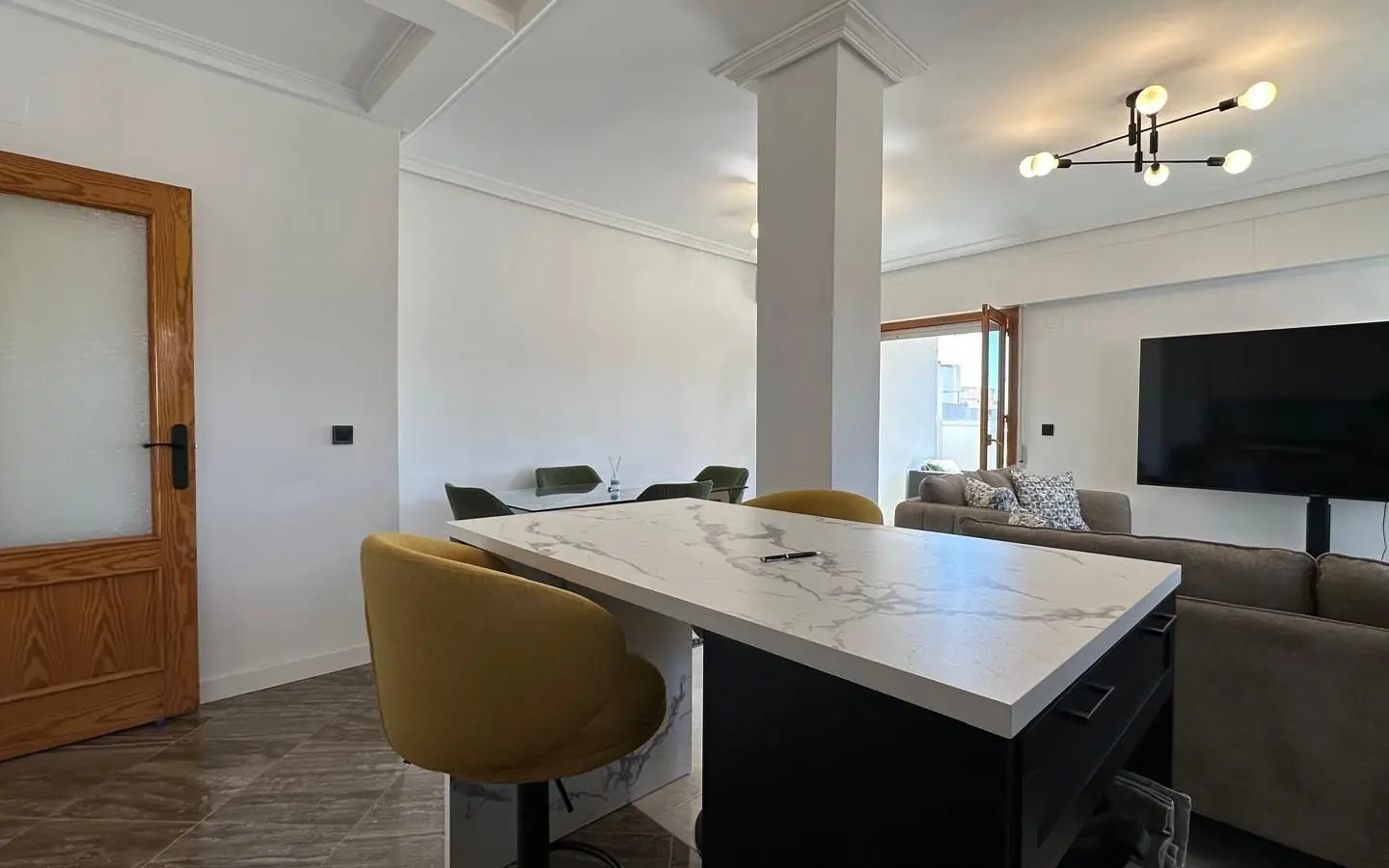 2-bedroom Apartment In Torrevieja, Spain (119 M²)
