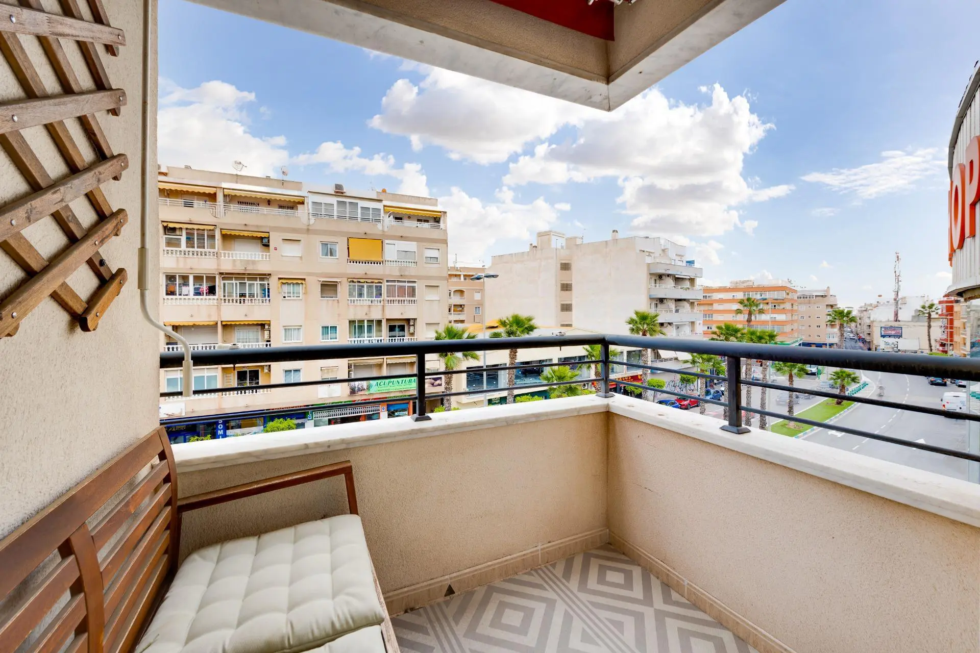 Apartment Of 116 M² In Torrevieja, Spain