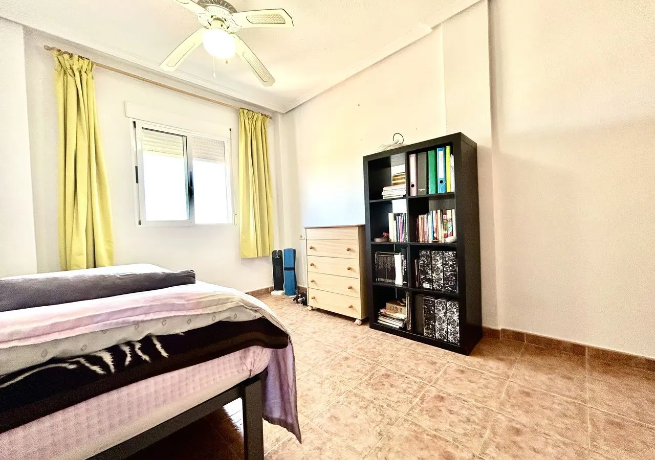 2-bedroom Apartment In Orihuela Costa, Spain (90 M²)