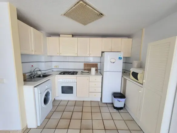 2-bedroom Penthouse In Torrevieja, Spain (60 M²)