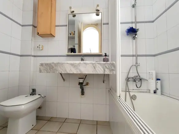 2-bedroom Penthouse In Torrevieja, Spain (60 M²)