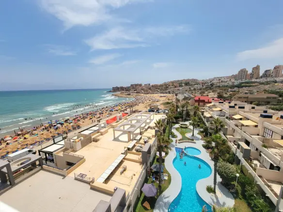 2-bedroom Penthouse In Torrevieja, Spain (60 M²)