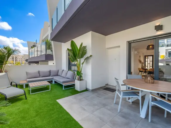 2-bedroom Apartment In San Miguel De Salinas, Spain (65 M²)